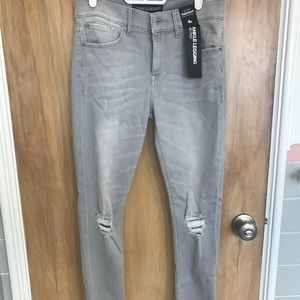 *NWT* Express. Size 4R. Gray Mid Rise Ankle Jeans